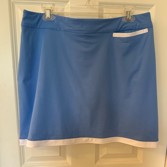 Peter Millar Blue and White Cross Front Alice Skirt Skort - Picture 2 of 5